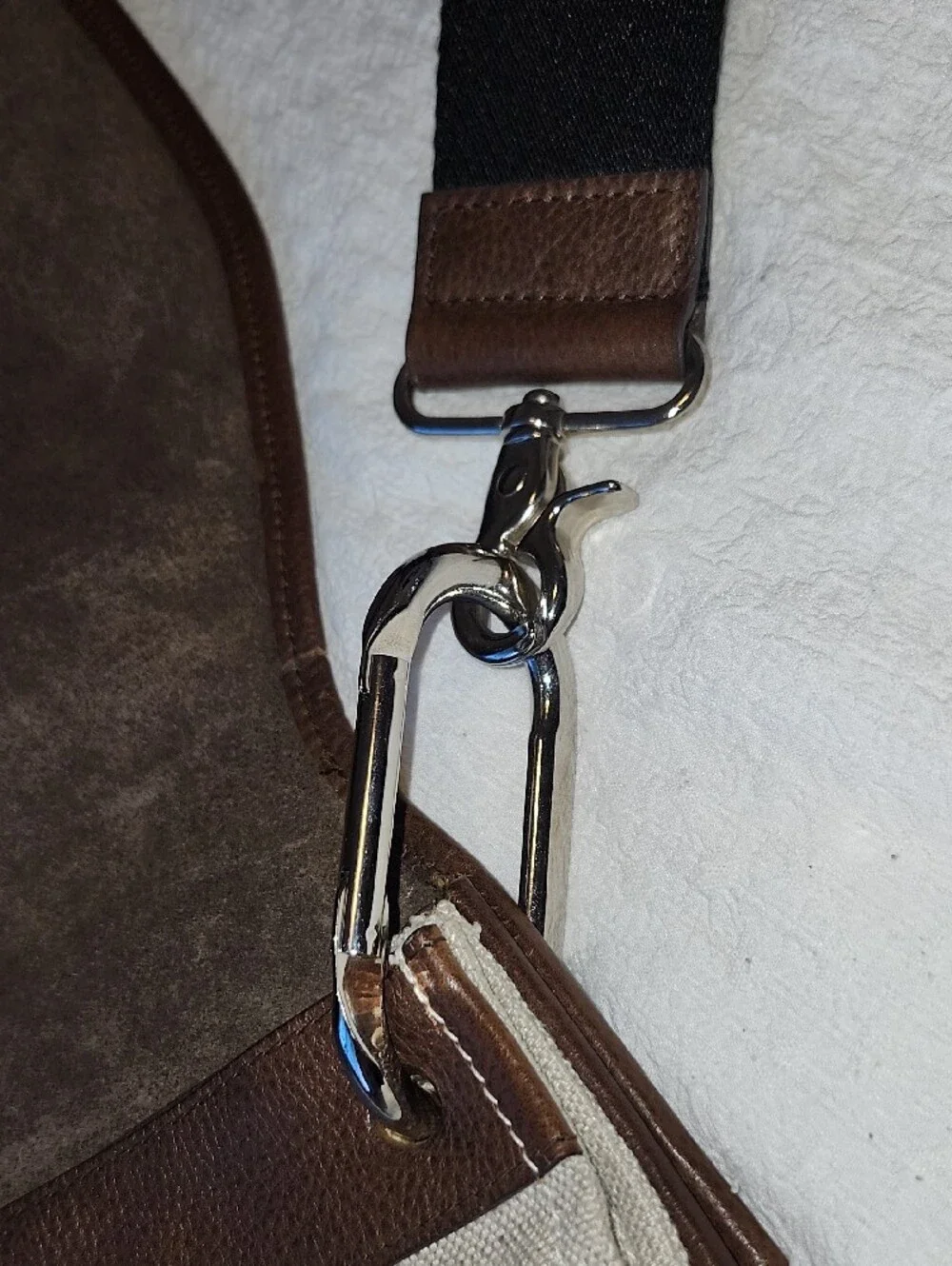 Brown Italian Leather Messenger Bag with Adjustable Strap